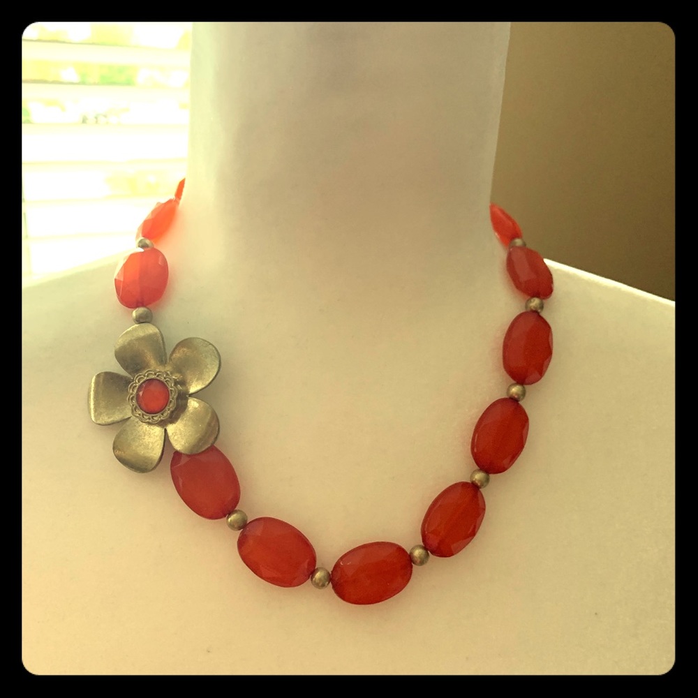 GOLD PLATED FLOWER WITH ORANGE MOON STONES